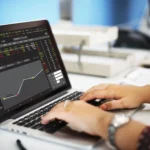 Energi dan Perbankan Cuan