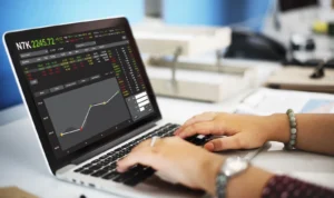 Energi dan Perbankan Cuan