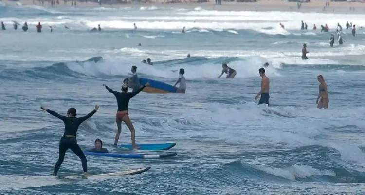 Sejarah Surfing Kuta Bali